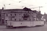 Archive photo: Blackpool tram line T1 with railcar 600 on Queen's Promenade (1970)