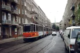 Berlin fast line M8 with articulated tram 291 269-2 at Wöhlertsstr. (1993)