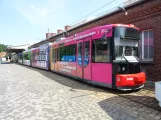 Bremen low-floor articulated tram 3040 in front of Sebaldsbrück (2021)