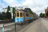 Gothenburg 12 (Lisebergslinjen) with railcar 133 at Berzeliigatan (2012)