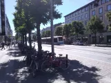 Gothenburg tram line 7 with low-floor articulated tram 464 on Östra Hamngatan (2018)