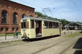 Hannover Aaßenstrecke with railcar 389 at Straßenbahn-Haltestelle (2014)