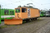 Hannover snowplow 807 at Döhren / Betriebshof (2016)