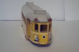 Model tram: The front: model of Lunding bogie motor car, as line 10 (1950)