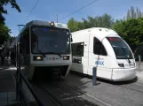 Portland regional line Blue with low-floor articulated tram 325 at Goose Hollow Jefferson (2016)