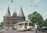 Postcard: No 6051 Lubeck, Holstentor mit Straßenbahn um 1954 (1954)
