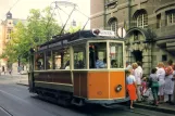 Postcard: Norrköping museum line 1 with railcar 16 at Rådhuset (1998)