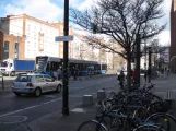 Rostock extra line 2 with low-floor articulated tram 605 at Lange Straße (2015)