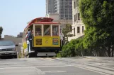 San Francisco cable car Powell-Hyde with cable car 15 at California & Powell (2010)