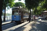 Stockholm Djurgårdslinjen 7N with railcar 76 at Djurgårdsbron (2009)