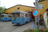 Stockholm railcar 333 in front of Alkärrshallen (2012)