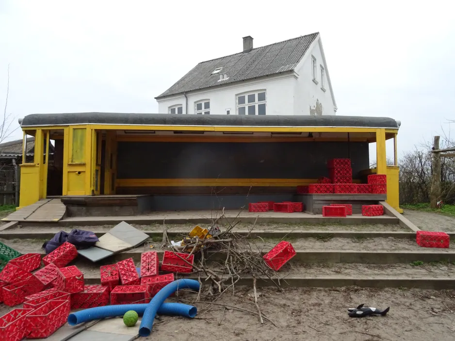 Aarhus railcar 9 at Tirsdalen's Kindergarten (2024)