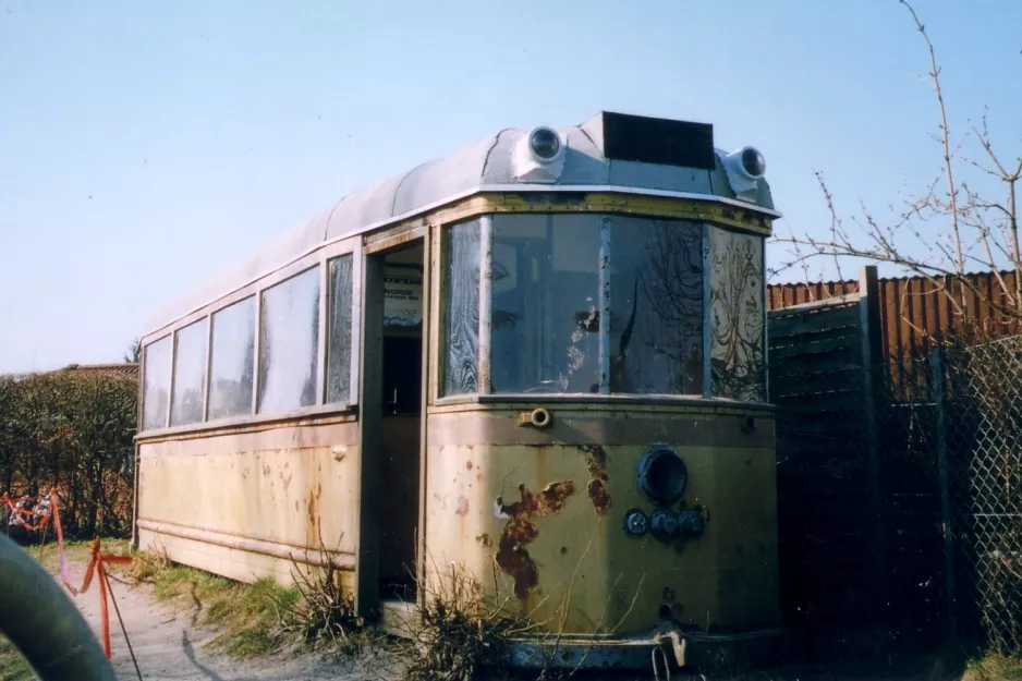 Aarhus railcar 9 in Tirsdalen's Kindergarten (2005)