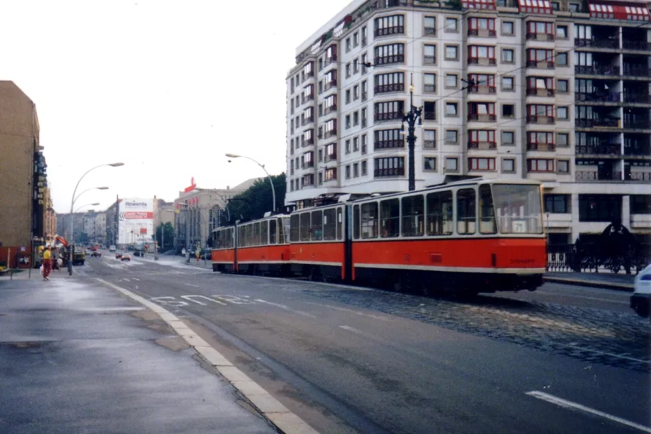 Berlin tram line 71 on Weidendammer Brücke (1991)