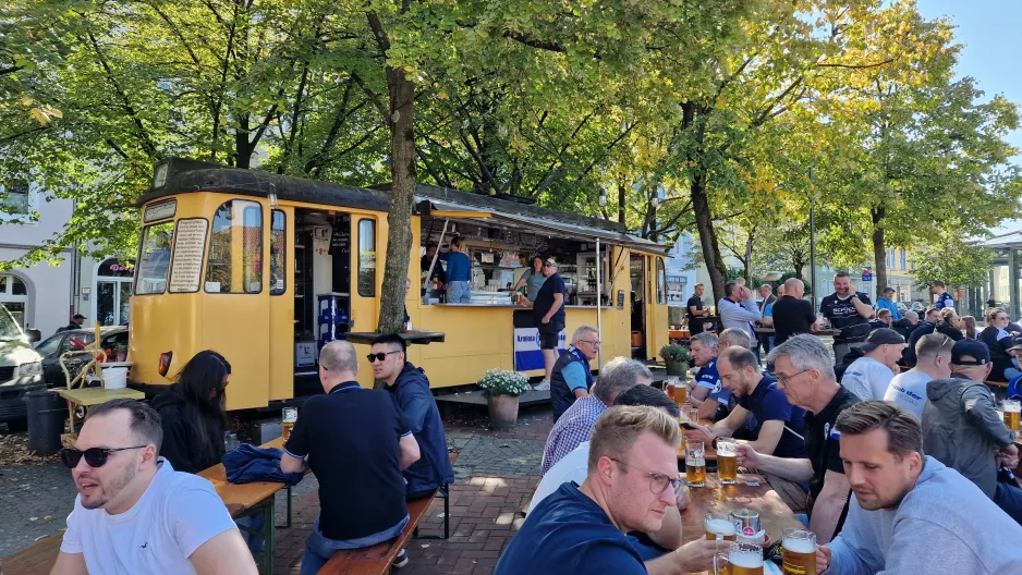 Bielefeld railcar, side view Siegfriedplatz (2024)