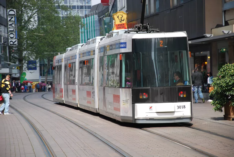 Bremen tram line 2 with low-floor articulated tram 3018 on Obernstr. (2014)