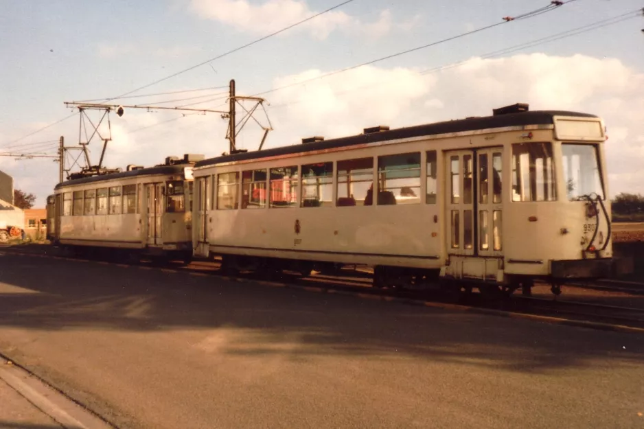 Brussels tram line 80  on Rue de Trazegnies (1981)