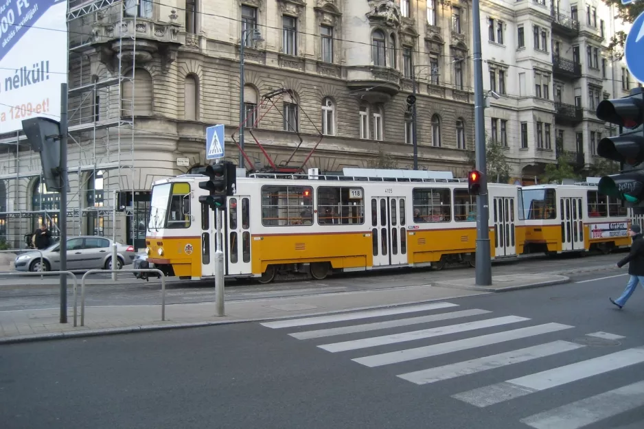 Budapest extra line 118 with railcar 4105 on Róbert Károly körút (2006)