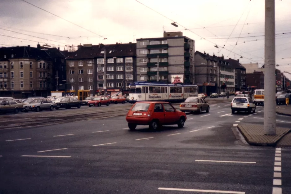 Dortmund tram line U43 with articulated tram 38 on Brüderweg (1988)