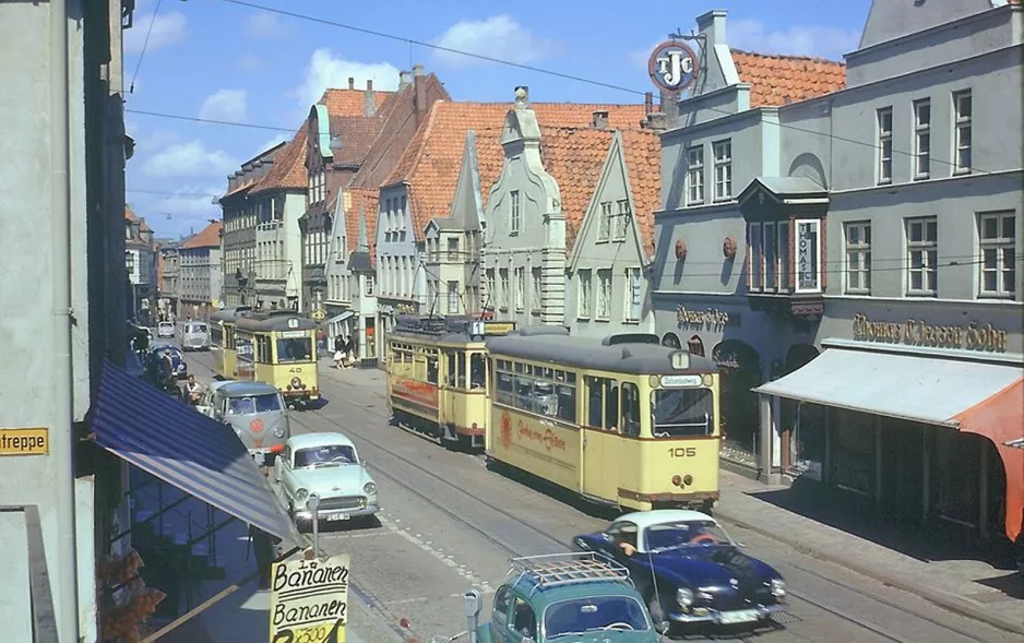 Flensburg tram line 1 with railcar 40 on Norderstr. (1967)