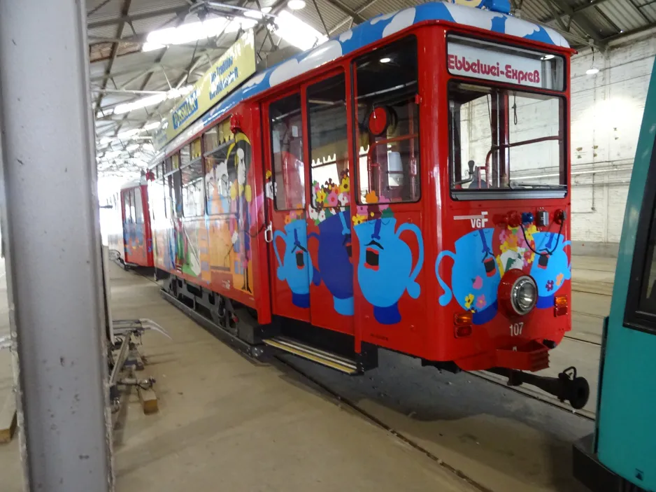 Frankfurt am Main railcar 107 inside Heilbronner Straße (2024)