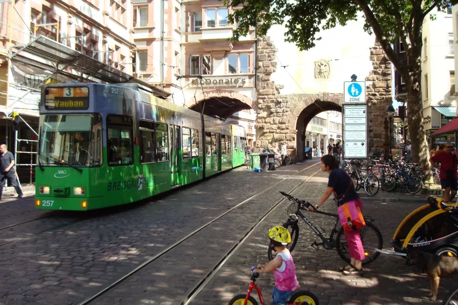 Freiburg im Breisgau tram line 3 with articulated tram 257 in Martinstor (2008)