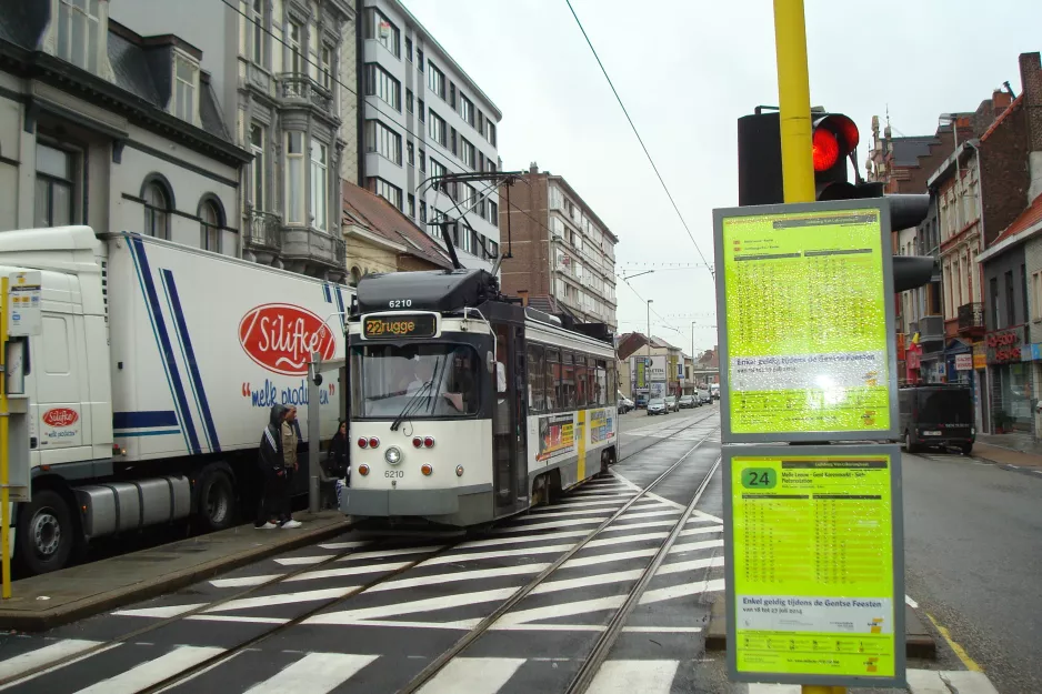 Ghent tram line 22 with railcar 6210 at Van Lokerenstraat (2014)