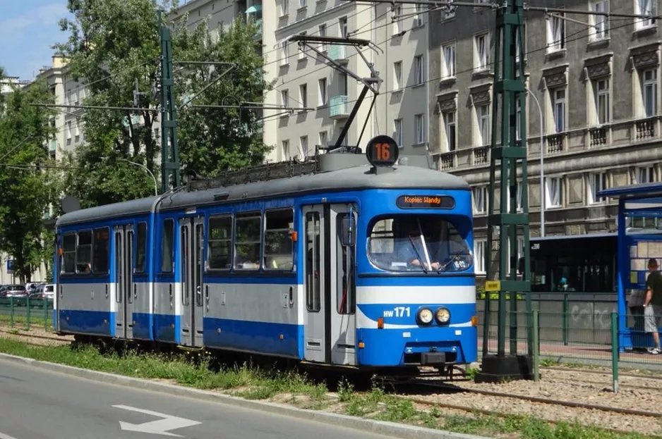 Kraków tram line 16 with articulated tram 171 on aleja Generała Władysława Andersa (2018)