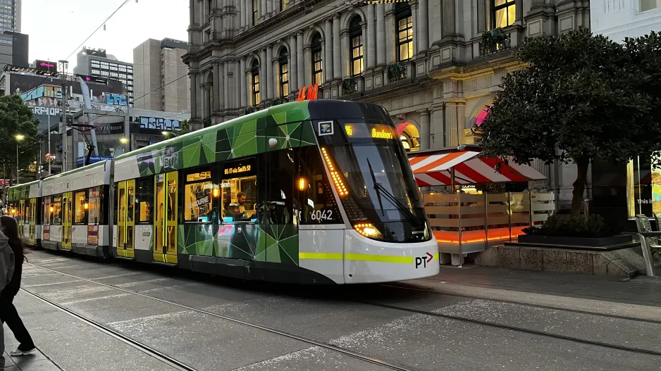 Melbourne tram line 86) with low-floor articulated tram 6042 Elizabeth Street/Bourke Street (2024)