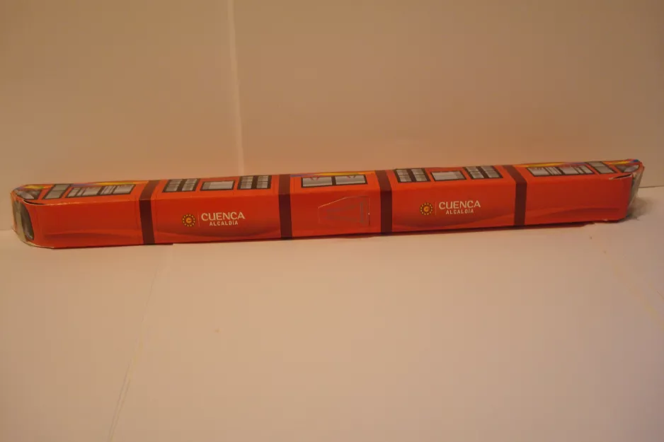 Model tram: Roof
(2013)