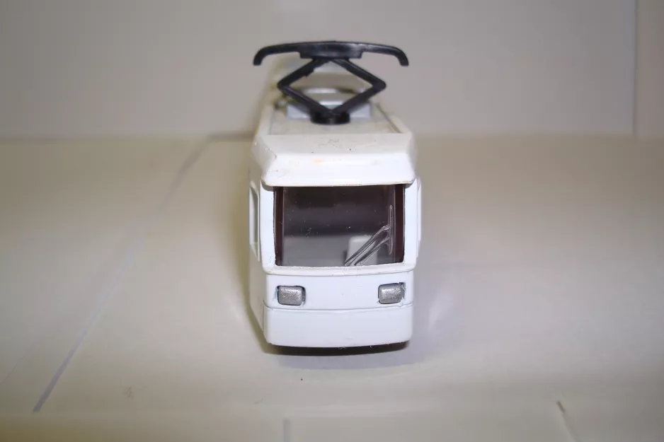 Model tram: The front a tram from Siku (2002)