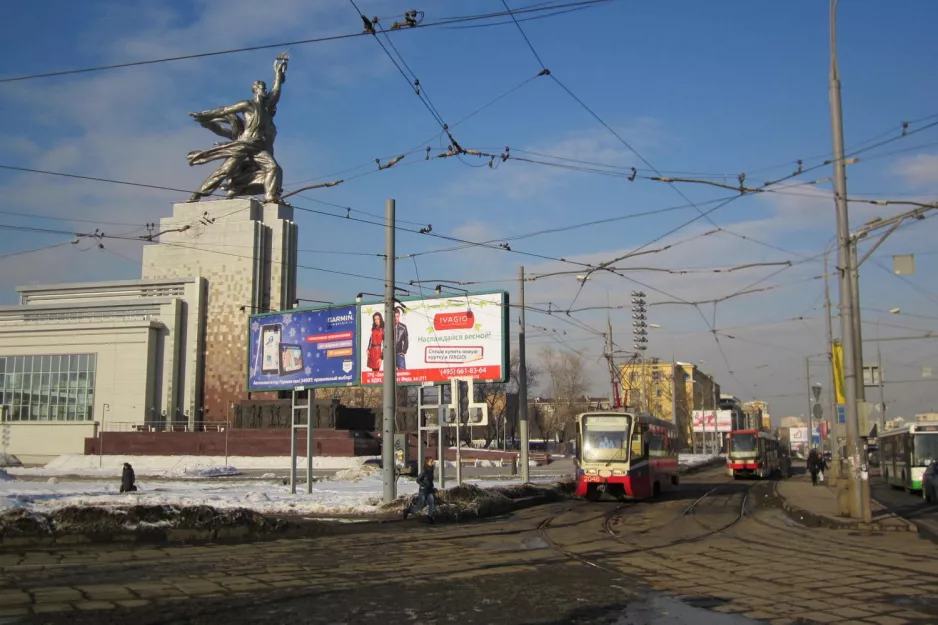 Moscow tram line 17 with railcar 2046 on Prospekt Mira (2012)