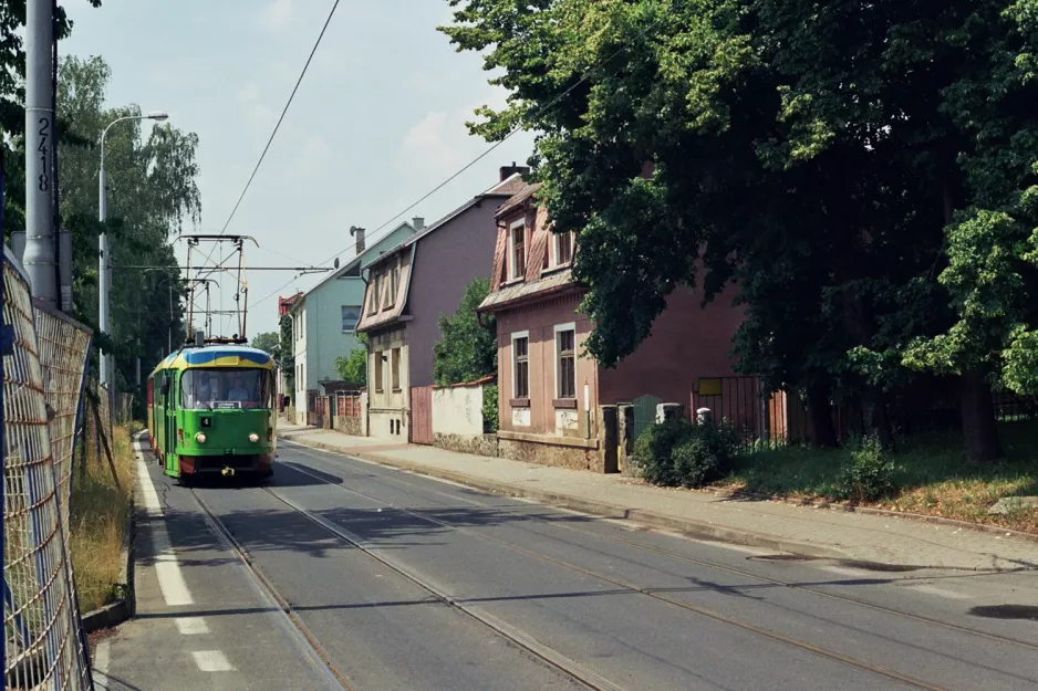 Most tram line 4 with railcar 310 on Žižkova (2008)