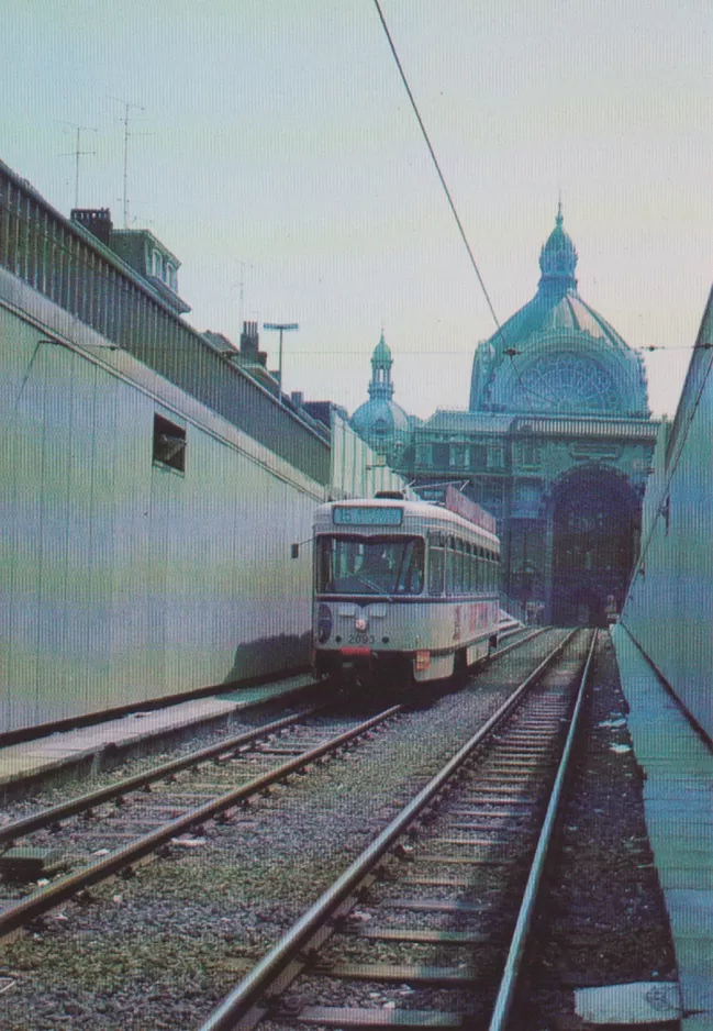 Postcard: Antwerp tram line 15 with railcar 2093 near Avenue Keyzer/De Keyzerlei (1976)