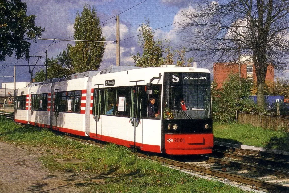 Postcard: Bremen low-floor articulated tram 3001 on Eduard-Schopf-Allee (1993)