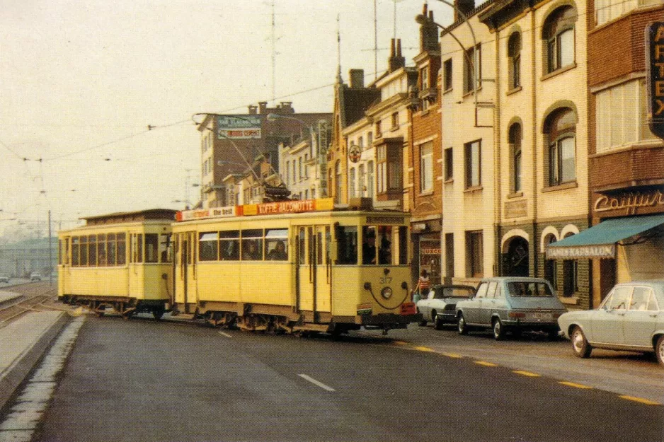 Postcard: Ghent tram line T2 with railcar 317 on Brusselse Steenweg (1972)