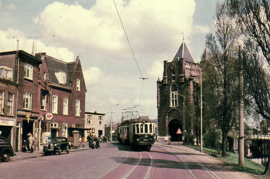 Postcard: Haarlem regional line G  near Armsterdamse Poort (1957)