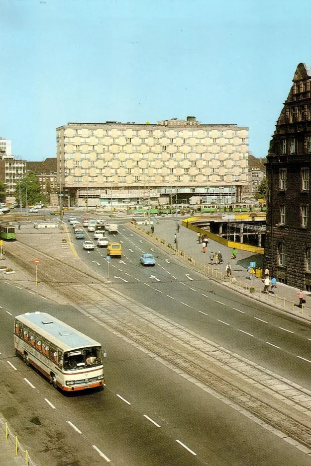 Postcard: Poznań at Rondo Kaponiera (1980)