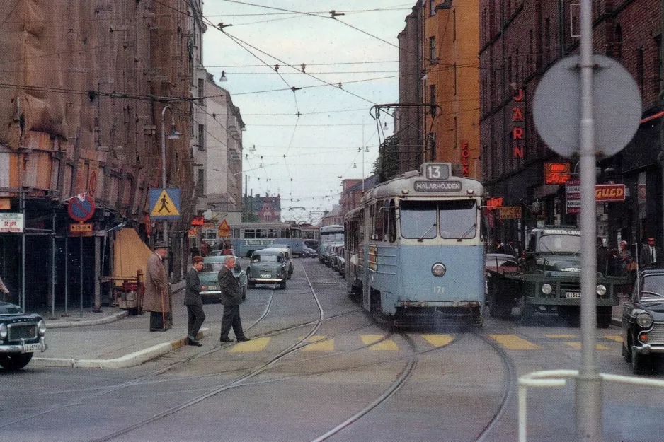 Postcard: Stockholm tram line 13 with railcar 171 at Fridhermsplan (1962)