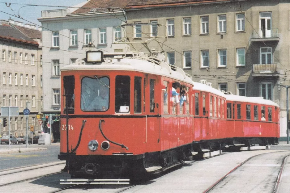 Postcard: Vienna Oldtimer Tramway with railcar 2714 on Philadelphiabrücke (1994)