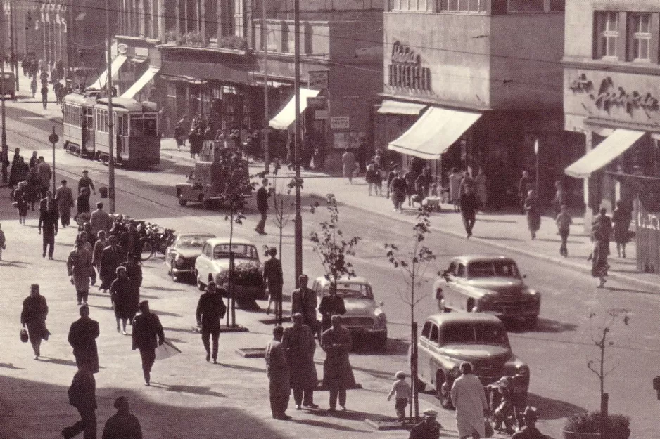 Postcard: Wrocław tram line 7  on Kazimierza Wielkiego (1969)