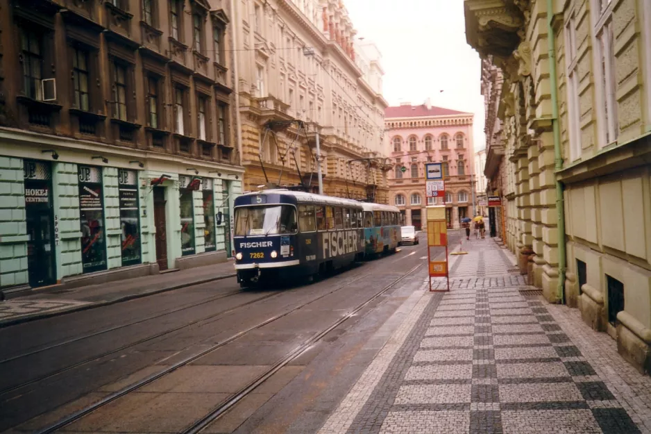 Prague tram line 5 with railcar 7262 at Dláźděná (2001)