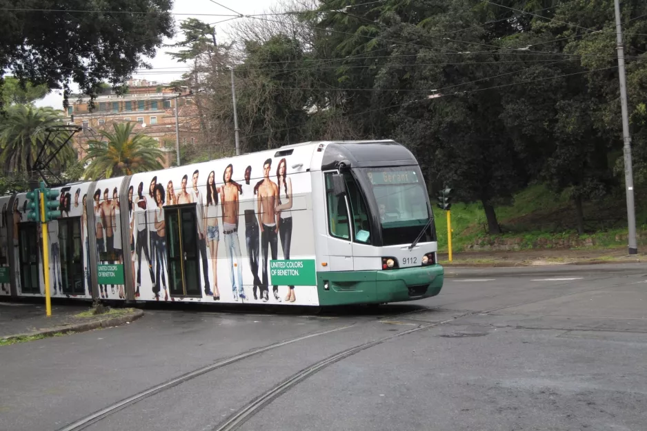 Rome tram line 19 with low-floor articulated tram 9112 at Valle Giulia (2010)