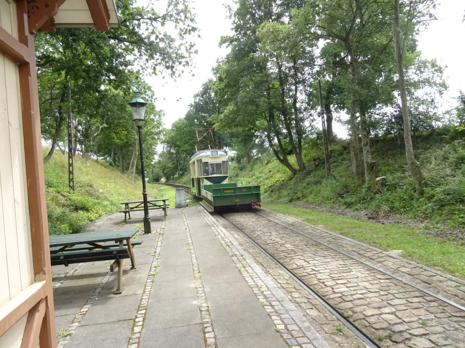 Skjoldenæsholm standard gauge with trolley sidecar 30 at Flemmingsminde (2021)