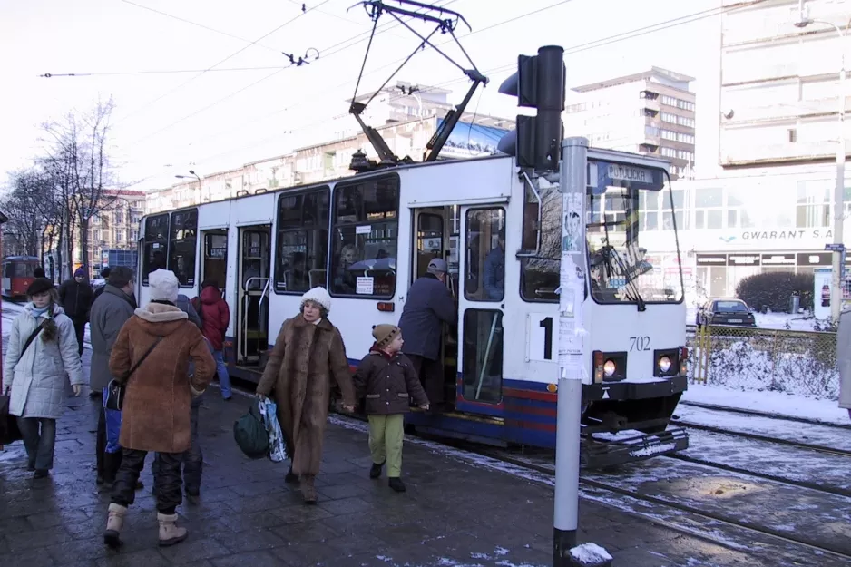 Szczecin tram line 1 with railcar 702 at Plac Rodła (2003)