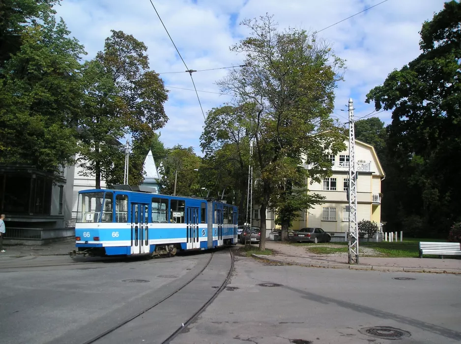 Tallinn tram line 1 with articulated tram 66 close by Kadriorg (2006)