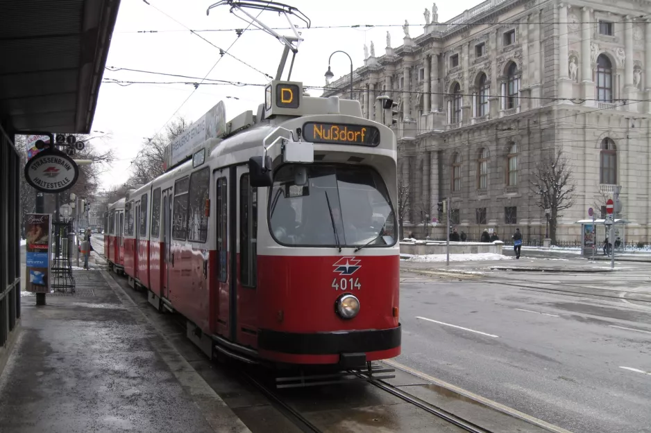 Vienna tram line D with articulated tram 4014 at Burgring (2013)