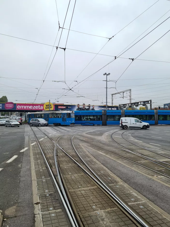 Zagreb in the intersection Ulica kneza Branimira/Avenija Marina Držića (2022)
