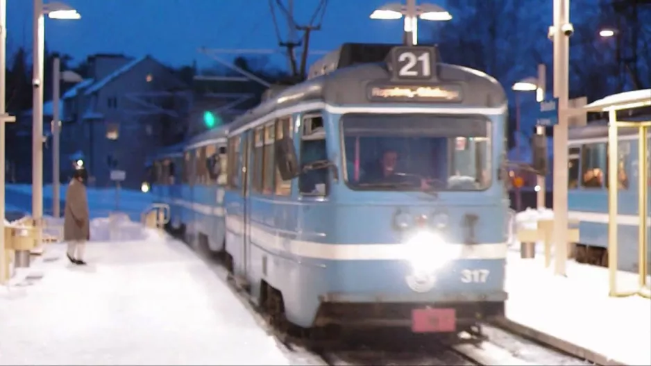 Lidingöbanan in winter attire (2011)