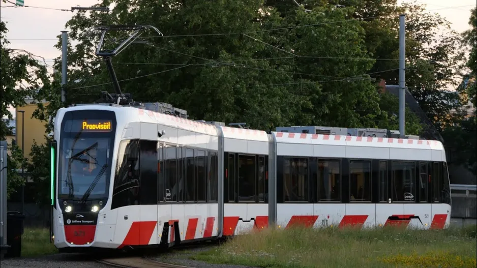 🇪🇪 Polish tram Pesa Twist arrived in Estonia